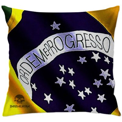 cap179 capa para almofada decorativa bandeira do brasil na mesa 2